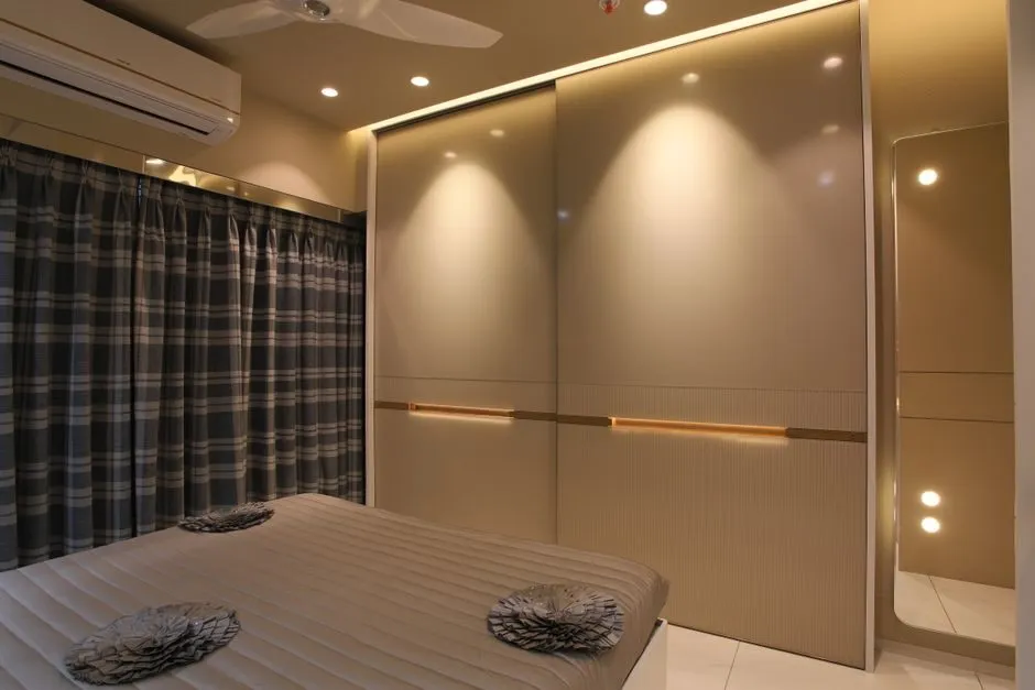 Phòng ngủ với bảng màu trung tính nhưng nội thất có điểm nhấn nổi bật Phòng ngủ với bảng màu trung tính nhưng nội thất có điểm nhấn nổi bật