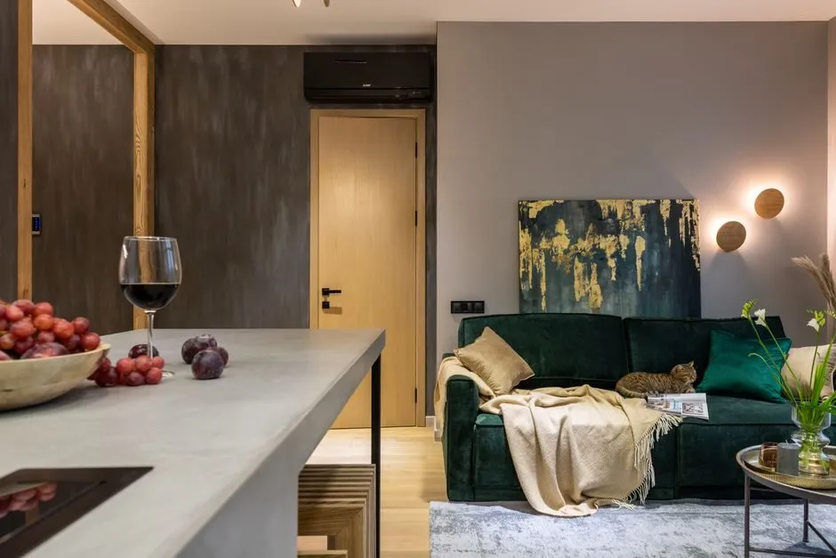 Tranh kính con chim chim cảnh tinh tế trang trí góc phòng đẹp mắt