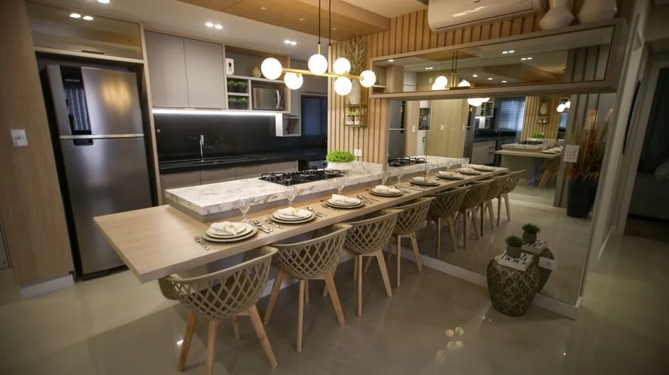 Tủ bếp laminate giả gỗ với hệ thống thoáng khí hiệu quả cho không gian sạch sẽ Tủ bếp laminate giả gỗ với hệ thống thoáng khí hiệu quả cho không gian sạch sẽ