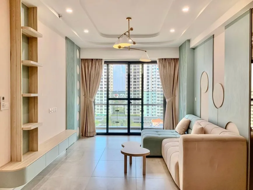 Mẫu trần thạch cao giật 1 cấp cho phòng khách hiện đại
